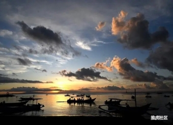印度尼西亚巴厘岛巴厘岛日出景象